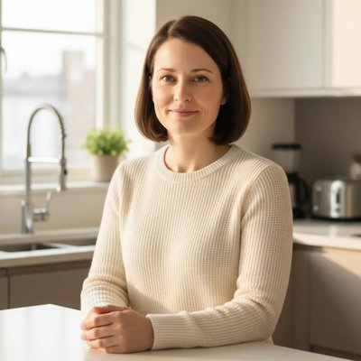 Claire Bennett